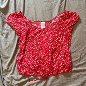 Women’s red flower print top size medium